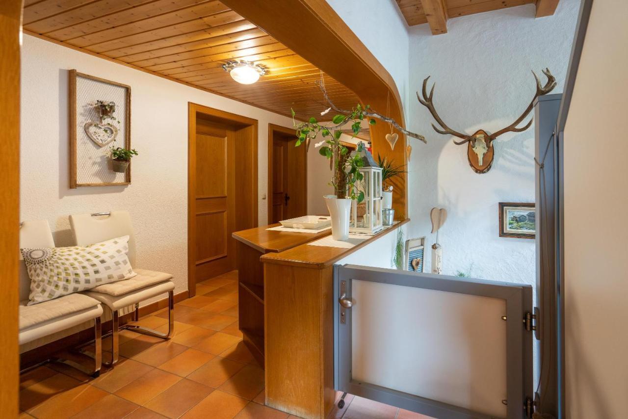 Gaestehaus Fitsch - Ferienwohnung In Silbertal Exteriör bild